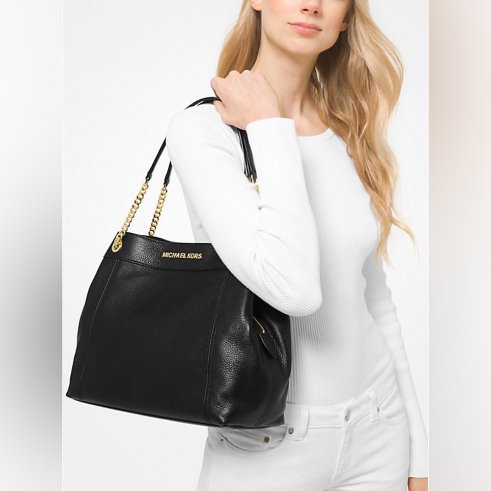 MICHAEL KORS Black Jet Set Chain Strap organizer Bag